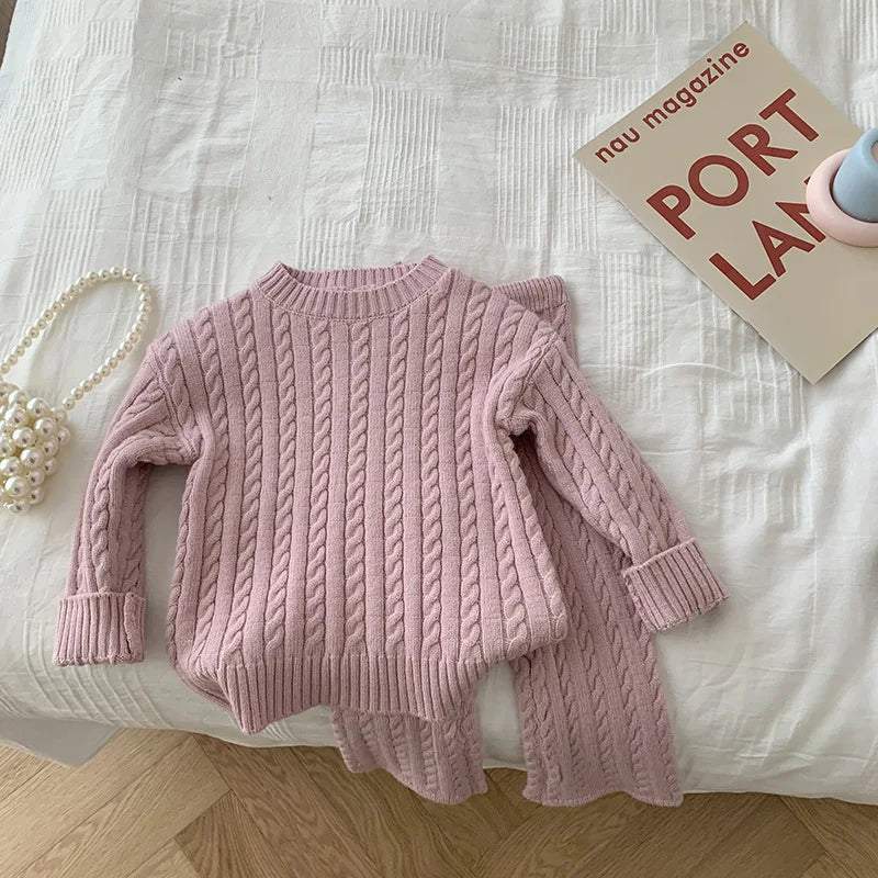 Mini Fashion™ - Stilfuldt og Moderigtigt til Børn - Strikket Sweater og Bukser